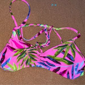 Xhilaration bikini top size medium